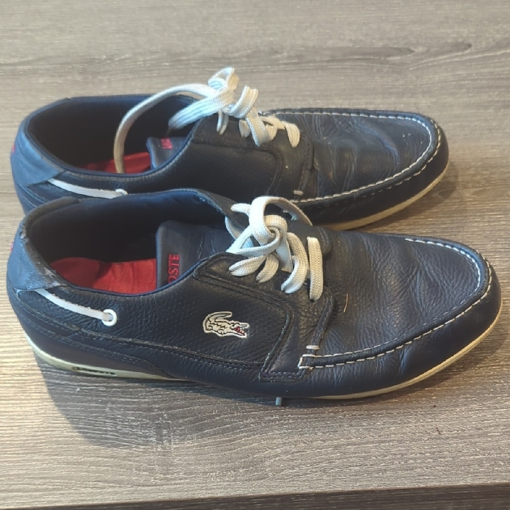 🔥Price Drop🔥Lacoste Navy Blue Leather Boat Shoes with White Laces - Picture 2 of 16